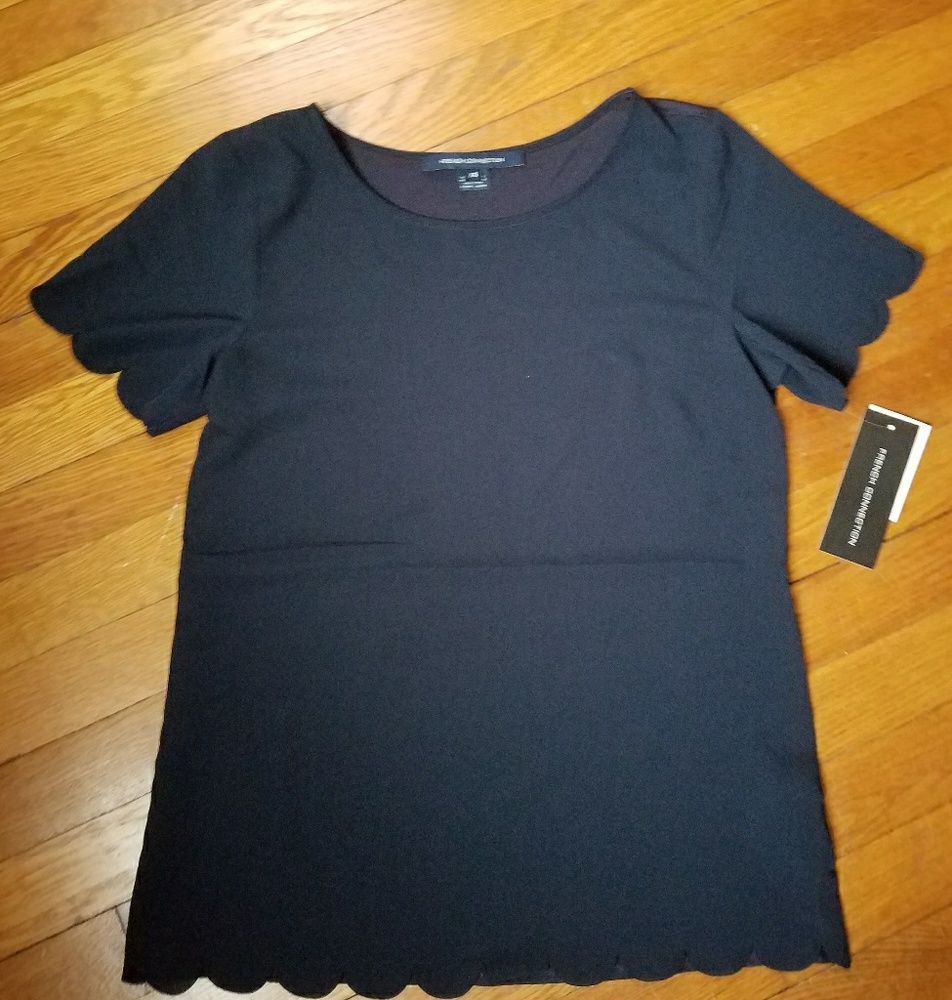 French Connection tulip top